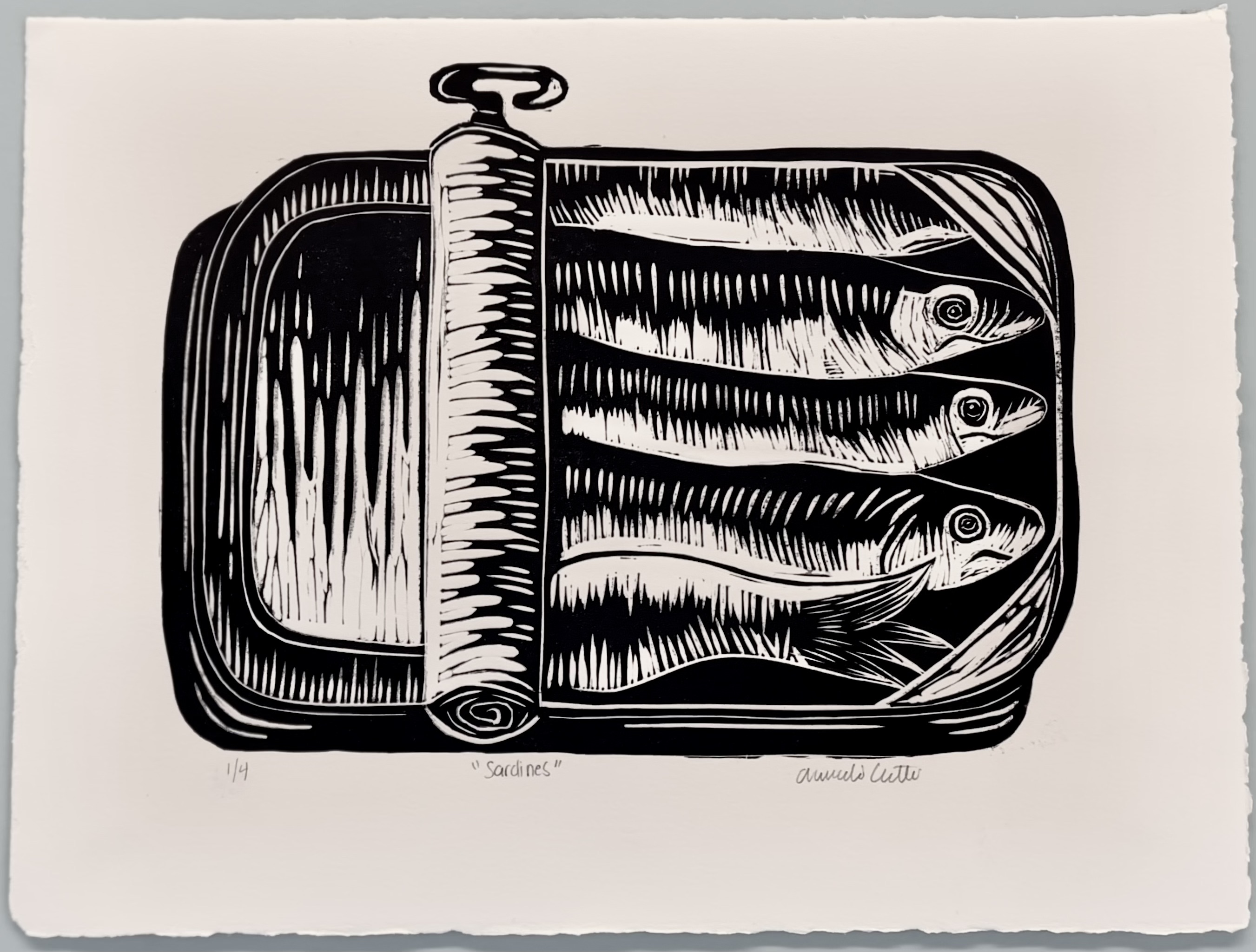 Drawing of a can of sardines