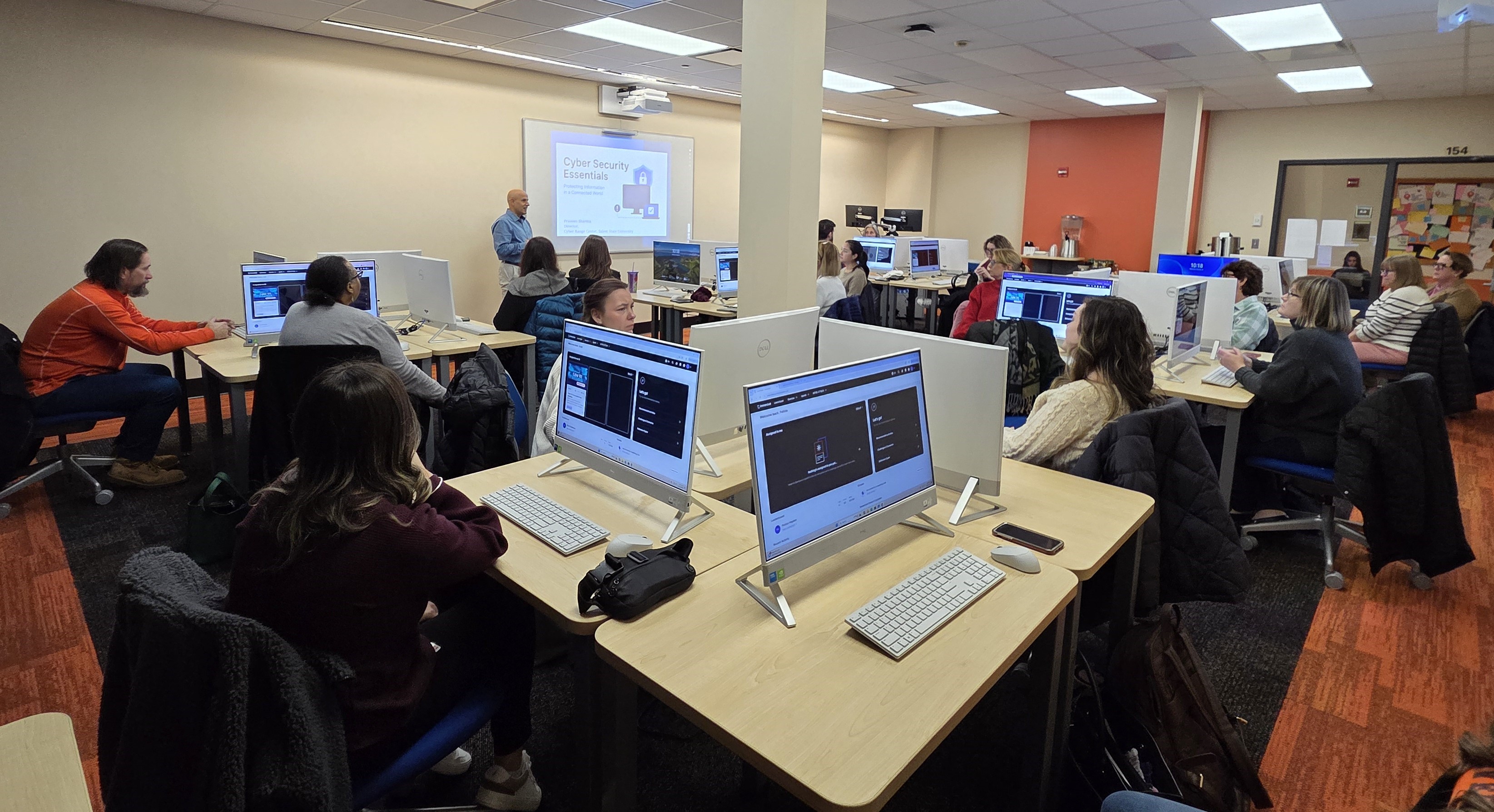 The SSU advancement team takes a training in the cyber range