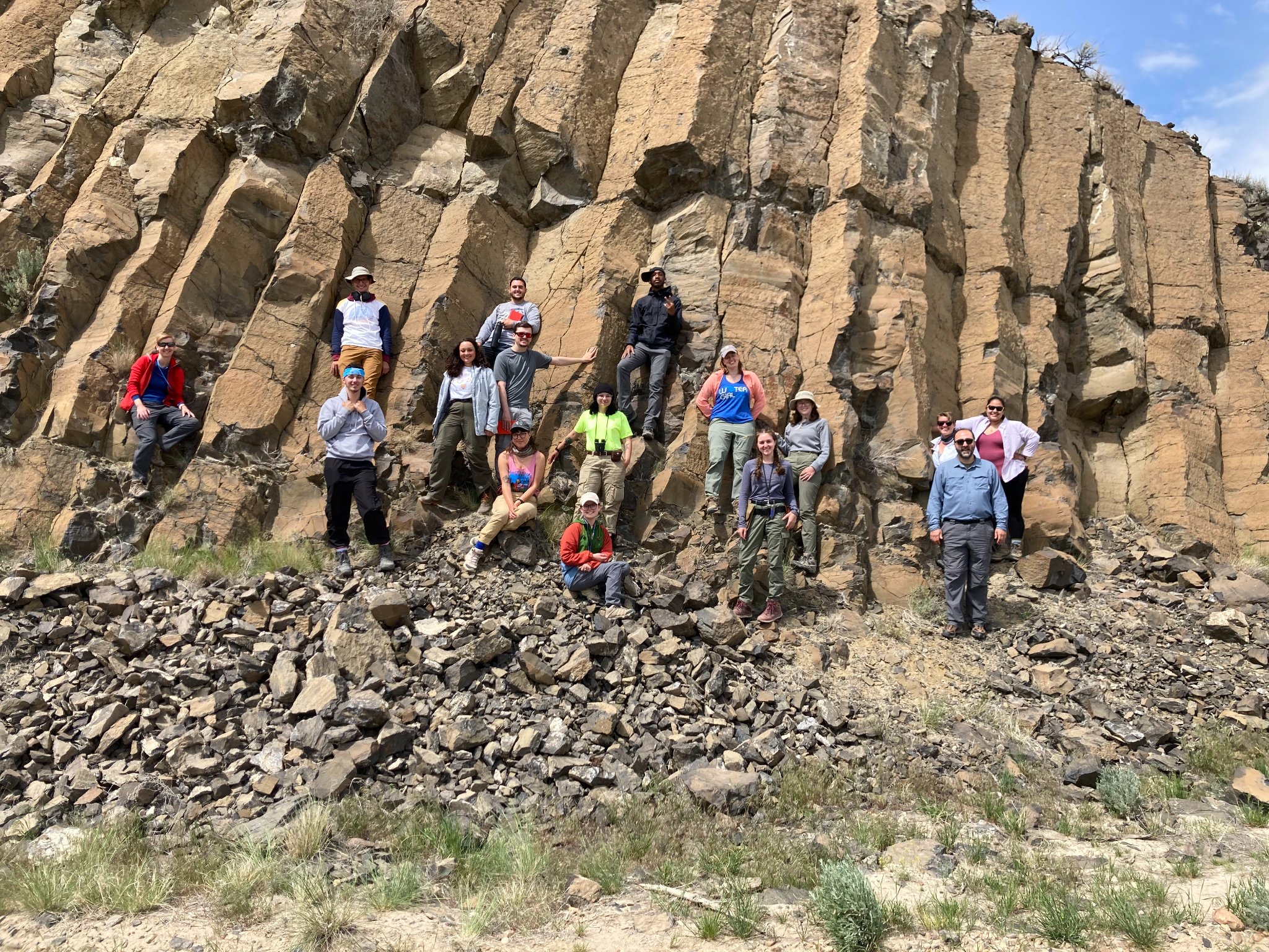 Image of geological science students on Summer 2022 Montana trip