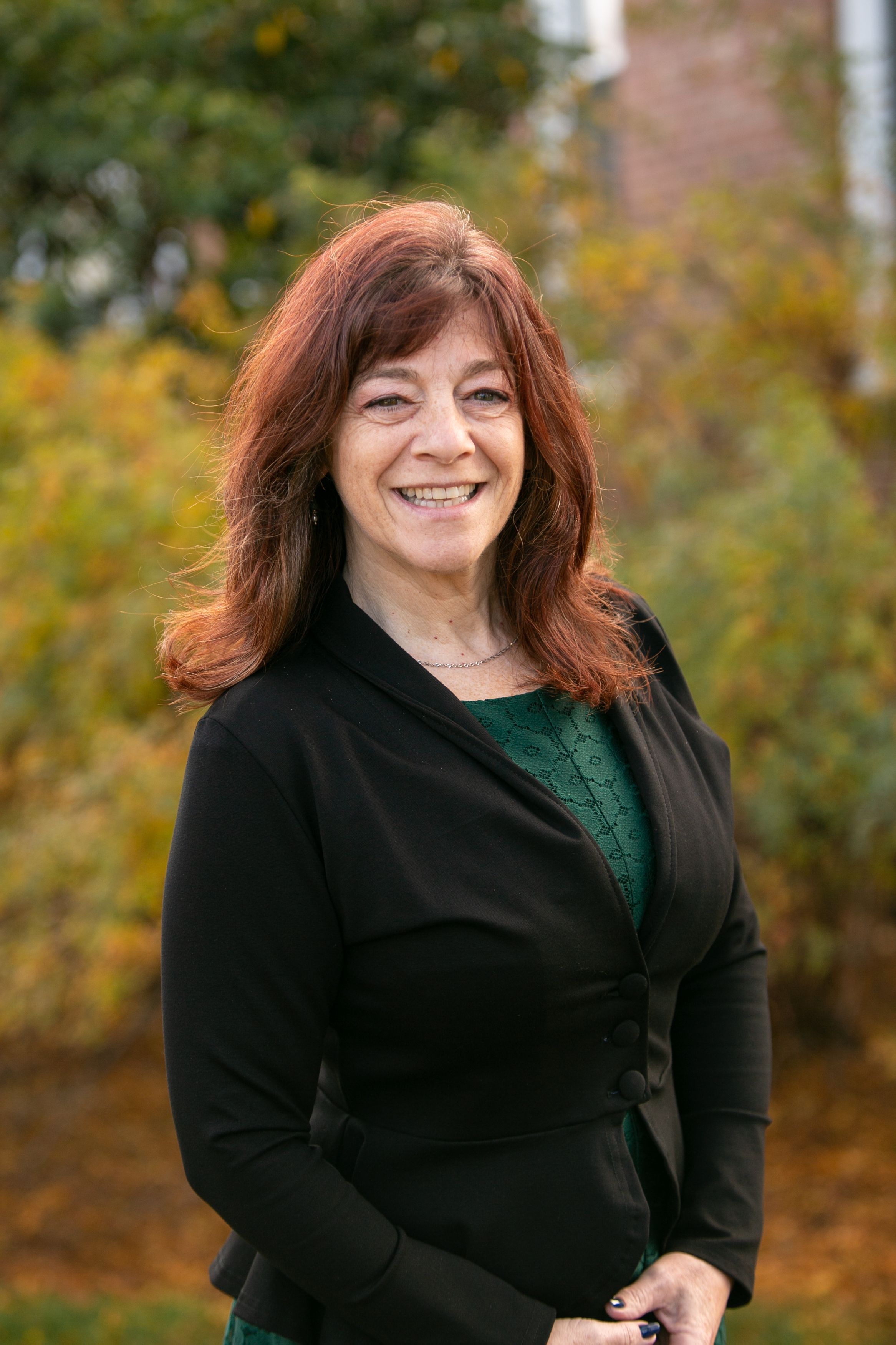 Headshot image of Professor Monica Leisey
