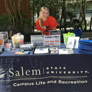Claire Tabling