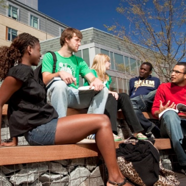 SSU students at quad space