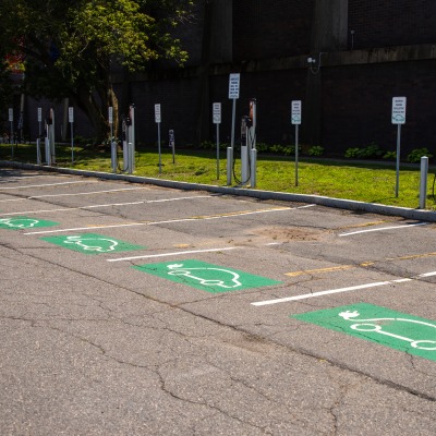 Electric vehicle parking stations at Salem State