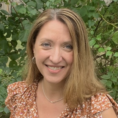 Kathleen MacDonald 2022 Headshot