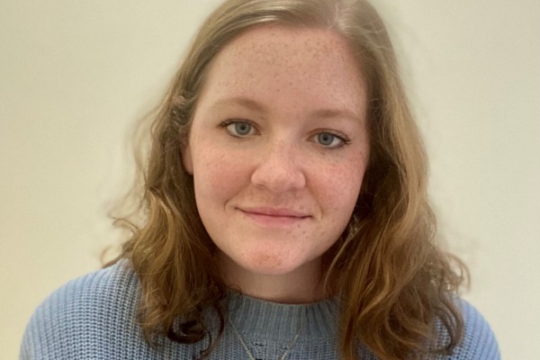 Hollis Helton 2022 Headshot