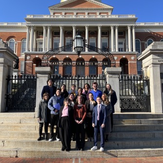 Salem State students in front of the MA State House