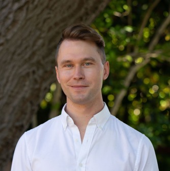 Dr. Samuel Huneke