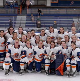 Women's hockey team photo