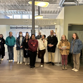 Geography and sustainability students with Salem City Planner Tom Daniels